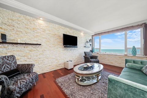 Tiny photo for 1300 N Lake Shore Drive #10B, Chicago, IL 60610 (MLS # 12414716)