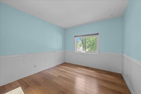 Tiny photo for 1108 S 10th Avenue, St. Charles, IL 60174 (MLS # 12709635)