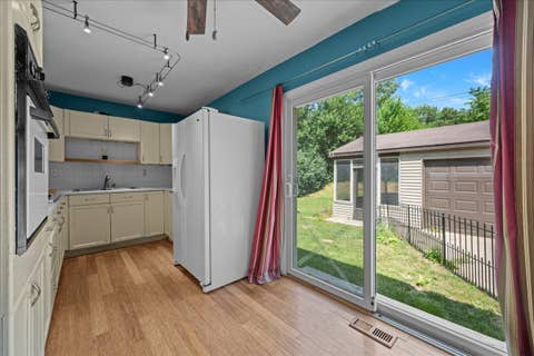 Tiny photo for 1108 S 10th Avenue, St. Charles, IL 60174 (MLS # 12709635)