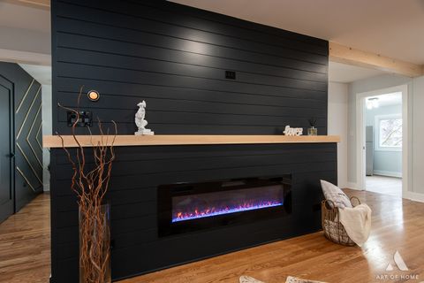 Tiny photo for 8459 S 85th Court, Hickory Hills, IL 60457 (MLS # 12591535)