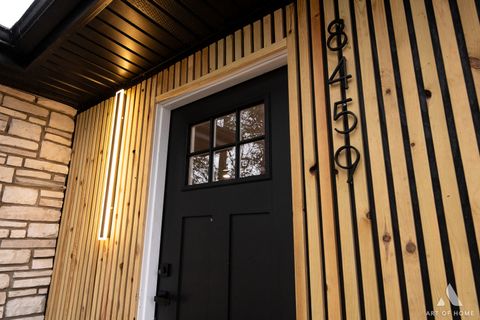 Tiny photo for 8459 S 85th Court, Hickory Hills, IL 60457 (MLS # 12591535)