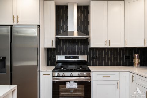 Tiny photo for 8459 S 85th Court, Hickory Hills, IL 60457 (MLS # 12591535)