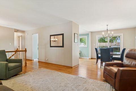 Tiny photo for 315 N Lytle Drive, Palatine, IL 60074 (MLS # 12484650)