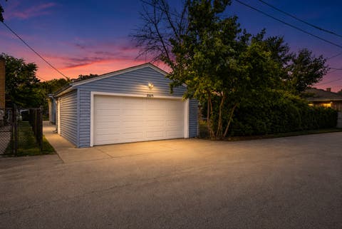 Tiny photo for 5505 Oakton Street, Morton Grove, IL 60053 (MLS # 12675027)
