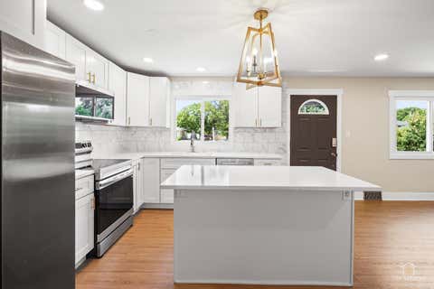 Tiny photo for 5505 Oakton Street, Morton Grove, IL 60053 (MLS # 12675027)