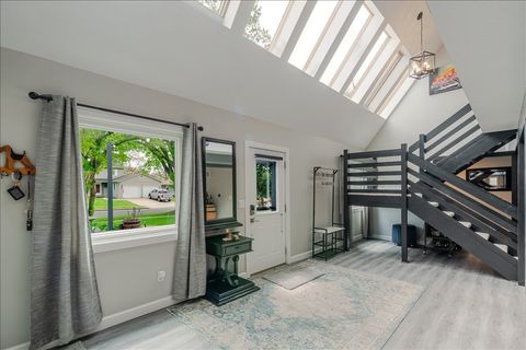 Tiny photo for 6 Kenfield Circle, Bloomington, IL 61704 (MLS # 12620032)