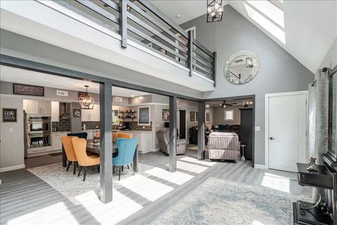 Tiny photo for 6 Kenfield Circle, Bloomington, IL 61704 (MLS # 12620032)