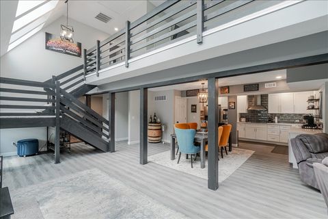 Tiny photo for 6 Kenfield Circle, Bloomington, IL 61704 (MLS # 12620032)