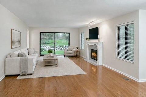 Tiny photo for 488 White Oak Lane, Lake Barrington, IL 60010 (MLS # 12729395)