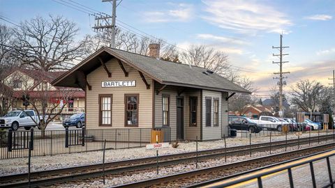 Tiny photo for 1242 Tiger Lily Drive, Bartlett, IL 60103 (MLS # 12560523)