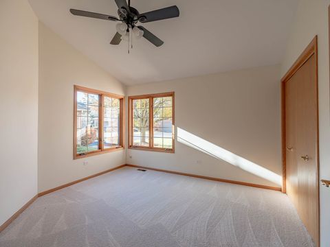 Tiny photo for 6709 Pondview Drive, Tinley Park, IL 60477 (MLS # 12516680)