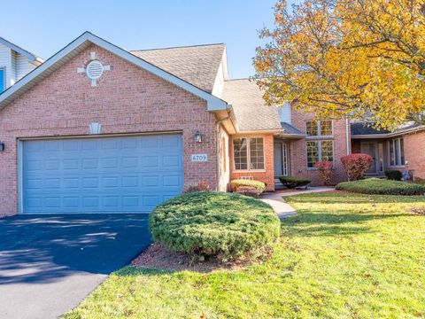 Photo of 6709 Pondview Drive, Tinley Park, IL 60477 (MLS # 12516680)