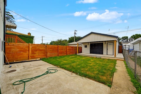 Tiny photo for 4852 W MELROSE Street, Chicago, IL 60641 (MLS # 12726489)