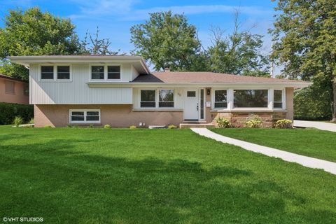 30 Crescent Drive Glenview IL 60025