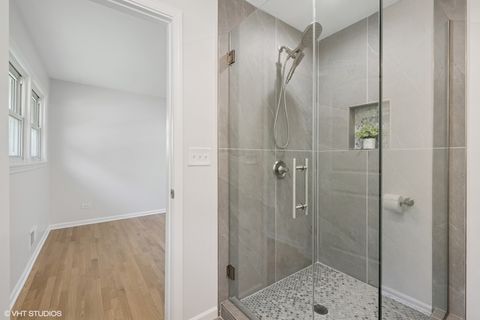 Tiny photo for 30 Crescent Drive, Glenview, IL 60025 (MLS # 12580551)