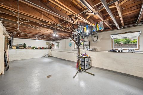 Tiny photo for 829 Saint Johns Avenue, Highland Park, IL 60035 (MLS # 12651185)
