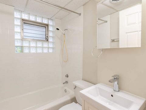 Tiny photo for 465 S Elizabeth Street, Lombard, IL 60148 (MLS # 12475541)