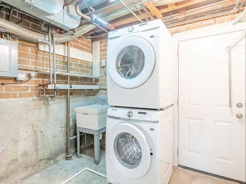 Tiny photo for 465 S Elizabeth Street, Lombard, IL 60148 (MLS # 12475541)