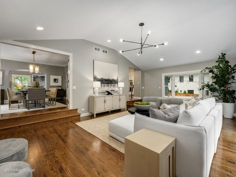 Tiny photo for 789 N Park Boulevard, Glen Ellyn, IL 60137 (MLS # 12753242)