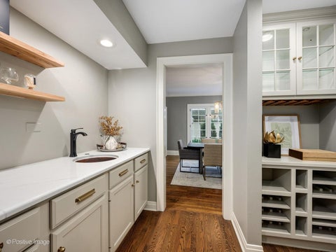 Tiny photo for 789 N Park Boulevard, Glen Ellyn, IL 60137 (MLS # 12753242)