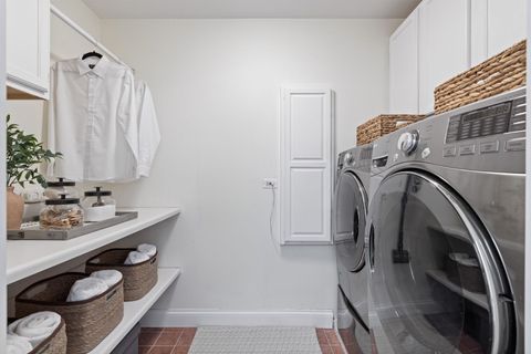 Tiny photo for 4427 N Hermitage Avenue, Chicago, IL 60640 (MLS # 12589776)