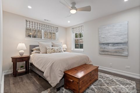 Tiny photo for 4427 N Hermitage Avenue, Chicago, IL 60640 (MLS # 12589776)