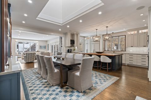 Tiny photo for 4427 N Hermitage Avenue, Chicago, IL 60640 (MLS # 12589776)