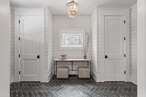 Tiny photo for 4427 N Hermitage Avenue, Chicago, IL 60640 (MLS # 12589776)