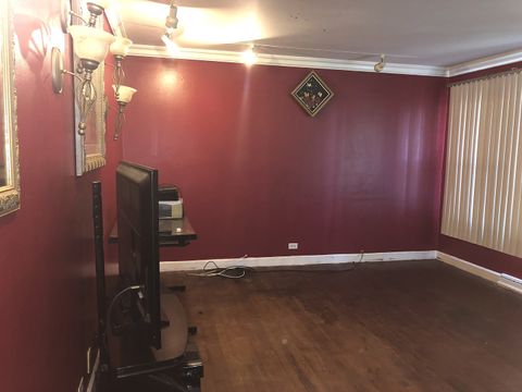 Tiny photo for 625 S Yale Avenue, Addison, IL 60101 (MLS # 12494759)