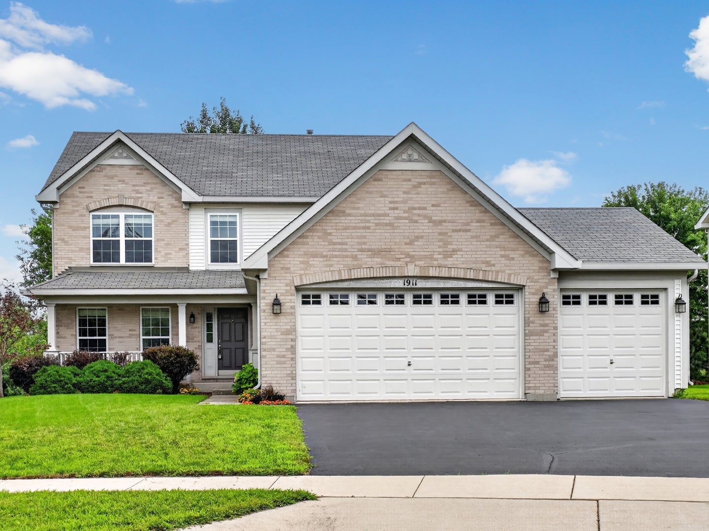 1911 Cameron Drive