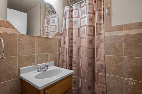 Tiny photo for 222 Aspen Court, Bolingbrook, IL 60440 (MLS # 12453895)