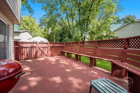 Tiny photo for 222 Aspen Court, Bolingbrook, IL 60440 (MLS # 12453895)