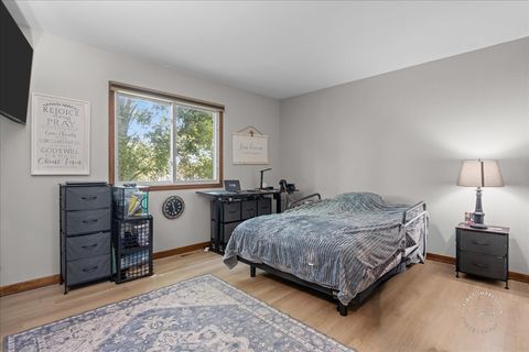 Tiny photo for 222 Aspen Court, Bolingbrook, IL 60440 (MLS # 12453895)
