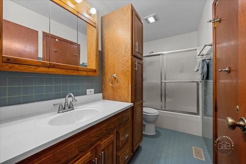 Tiny photo for 222 Aspen Court, Bolingbrook, IL 60440 (MLS # 12453895)