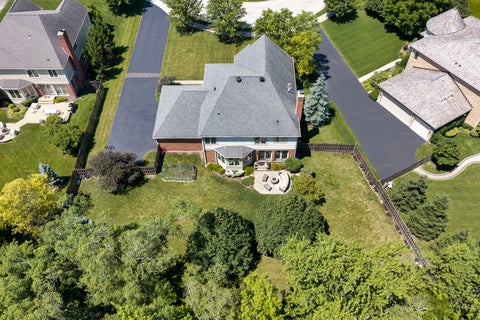 Tiny photo for 1927 Alexandra Court, Northbrook, IL 60062 (MLS # 12700886)