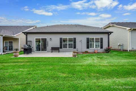 Tiny photo for 806 Bristol Avenue, Yorkville, IL 60560 (MLS # 12725005)