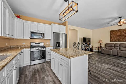 Tiny photo for 806 Bristol Avenue, Yorkville, IL 60560 (MLS # 12725005)
