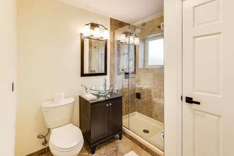 Tiny photo for 909 S Waverly Place, Mount Prospect, IL 60056 (MLS # 12587324)