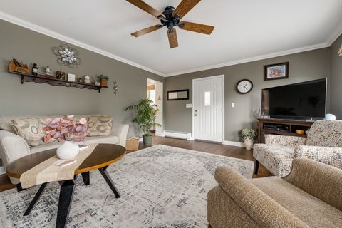 Tiny photo for 6747 N Odell Avenue, Chicago, IL 60631 (MLS # 12520695)