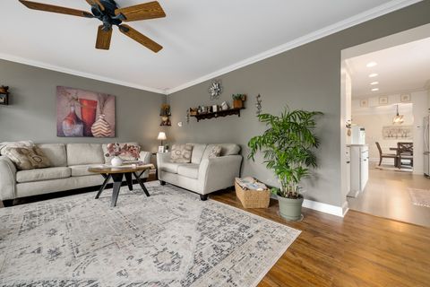 Tiny photo for 6747 N Odell Avenue, Chicago, IL 60631 (MLS # 12520695)