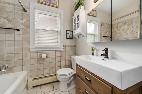 Tiny photo for 6747 N Odell Avenue, Chicago, IL 60631 (MLS # 12520695)