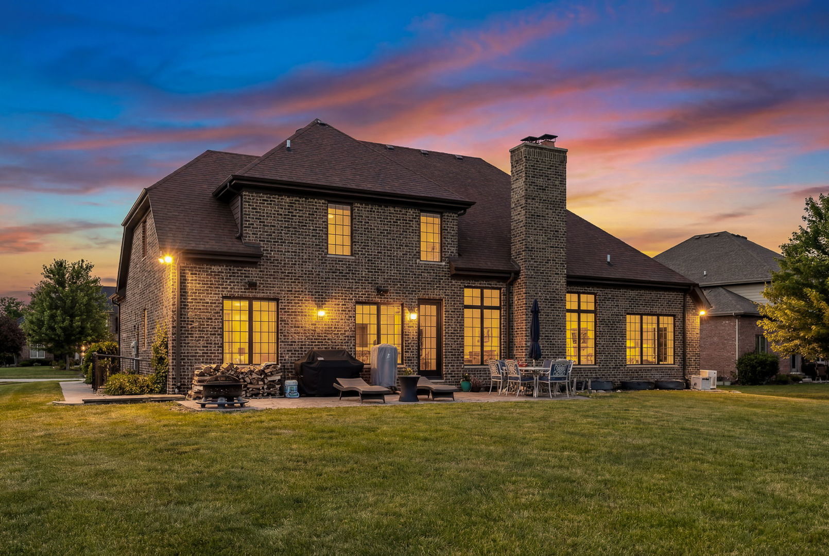 16129 W Red Cloud Drive