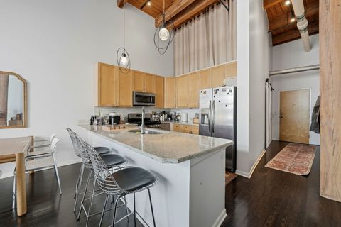 Tiny photo for 525 W Superior Street #623, Chicago, IL 60654 (MLS # 12582601)