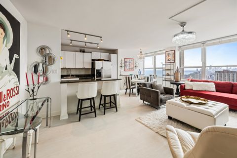 Tiny photo for 655 W IRVING PARK Road #5315, Chicago, IL 60613 (MLS # 12590028)