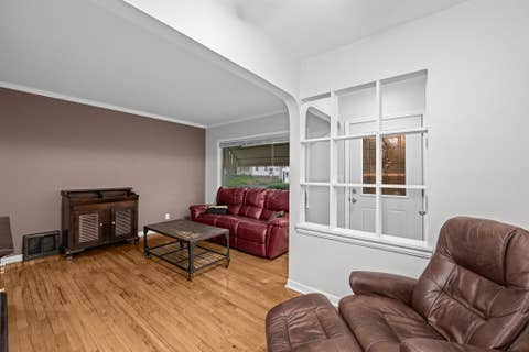 Tiny photo for 2404 MYRTLE Street, Davenport, IA 52804 (MLS # 12679202)