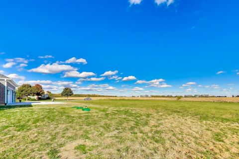 Tiny photo for 5508 Legend Drive, Yorkville, IL 60560 (MLS # 12560446)