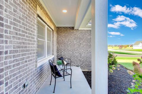 Tiny photo for 5508 Legend Drive, Yorkville, IL 60560 (MLS # 12560446)