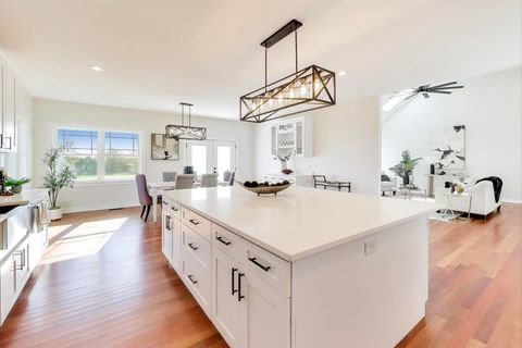 Tiny photo for 5508 Legend Drive, Yorkville, IL 60560 (MLS # 12560446)