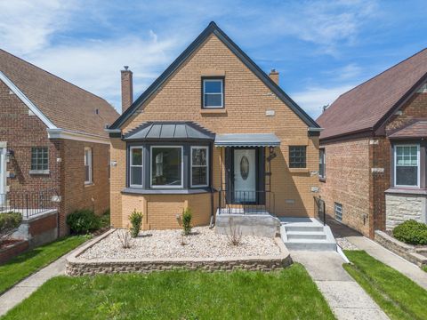 2702 N 76th Avenue Elmwood Park IL 60707