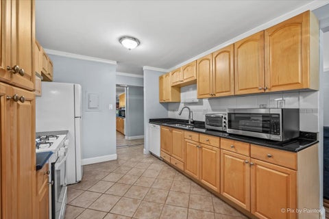 Tiny photo for 2632 N Windsor Drive #102, Arlington Heights, IL 60004 (MLS # 12773507)